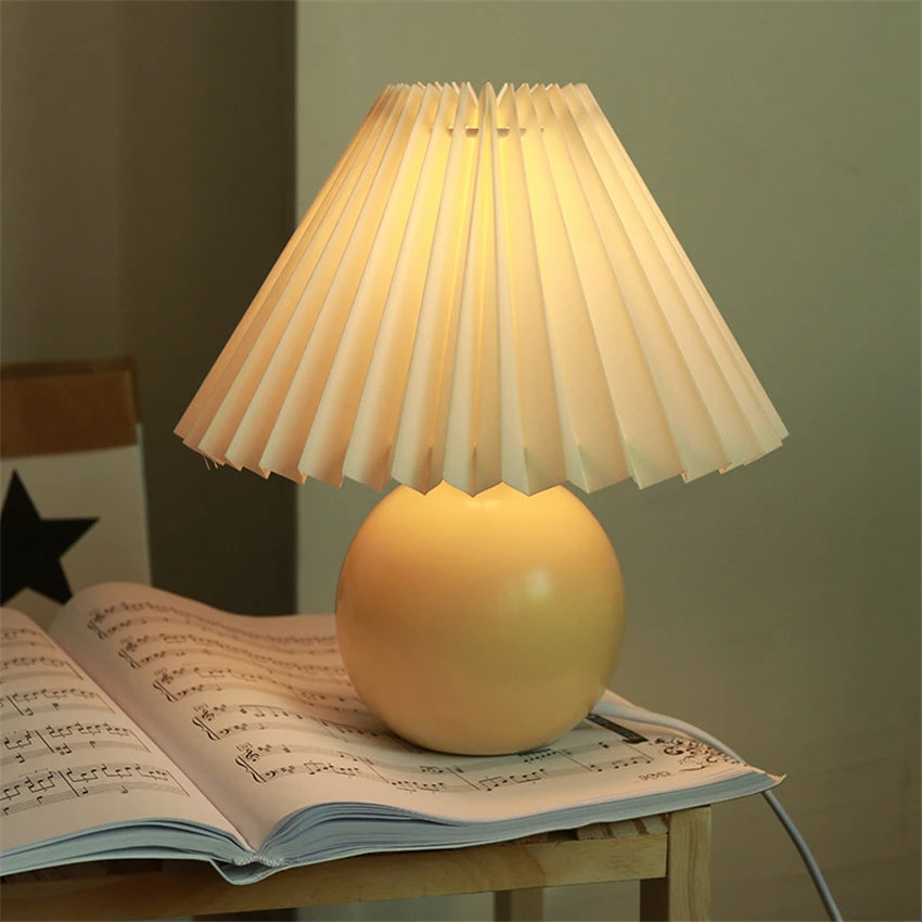 Modern Nordic Ceramics Table Lamp