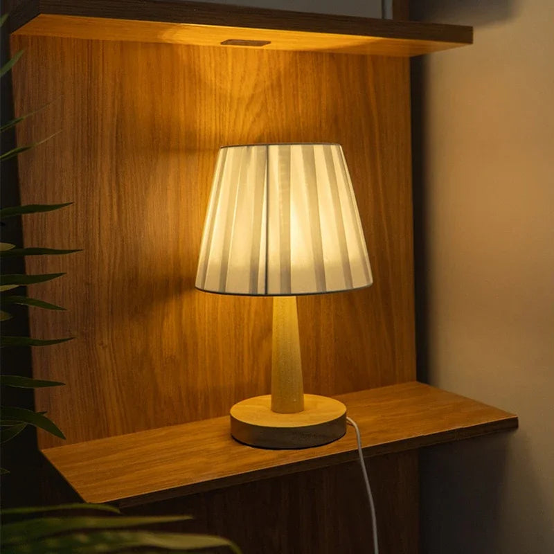 Nordic Pleated Table Lamp